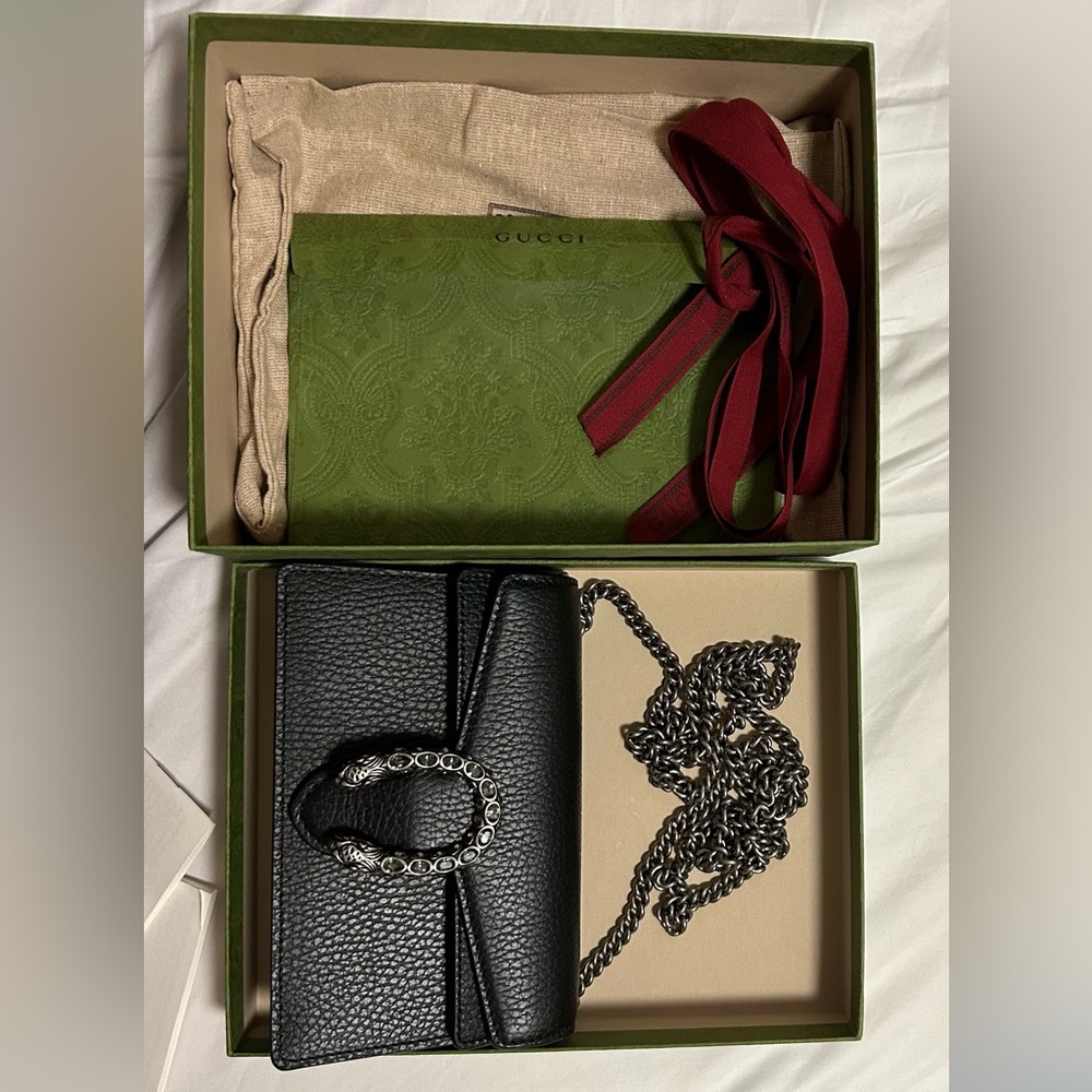 Gucci Super Mini Dionysus in Black